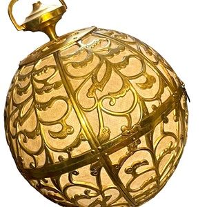 Stunning heavy VINTAGE BRASS BALL HANGING LIGHT 💡*